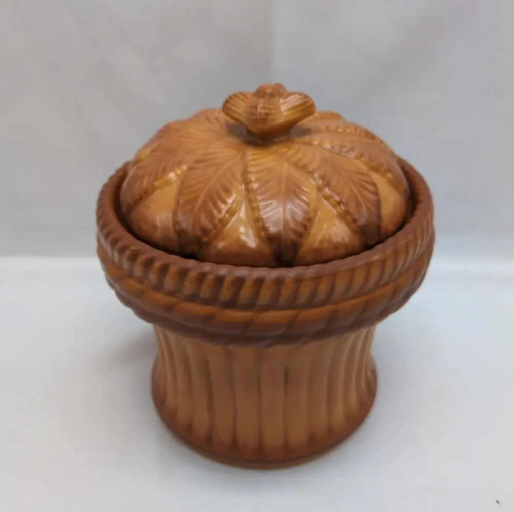 Williams Sonoma Vintage Terrine Round Covered Jar Canister Oven Safe Ceramic